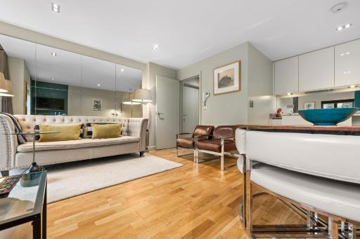Sophia Gardens Apartment - Housity