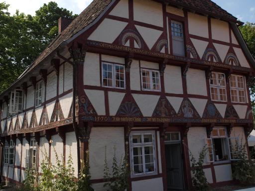 Klosterkrug Apartments - Housity