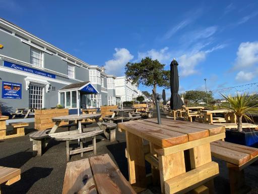 Babbacombe Royal Hotel and Carvery - Housity
