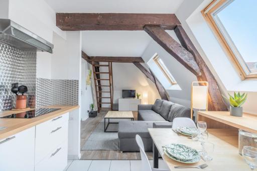 Duplex next to Grand Place - Housity