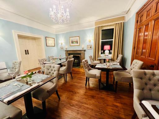 The Grasmere Hotel - Housity