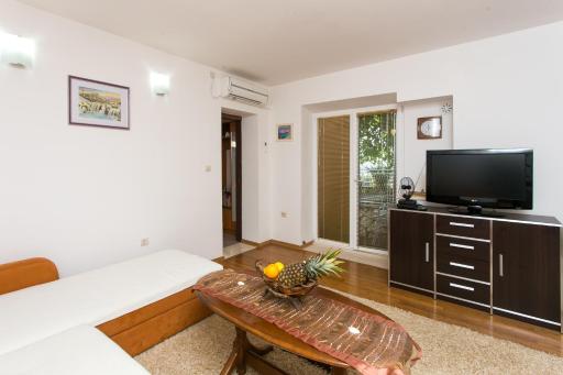 Apartment Unella - Housity