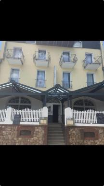 Hotel Zum Weissen Mohren - Housity