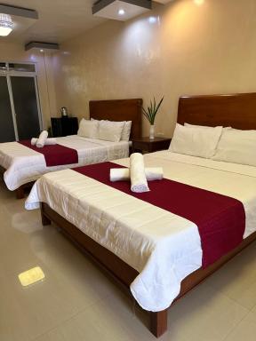 RVS BIRDLAND STAYCATION - Housity