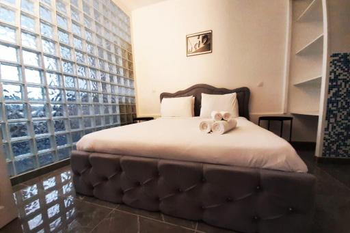 Sweet Apartment in Paris Montmartre - Housity