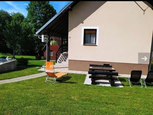 Apartman Jezerce 71 - Housity