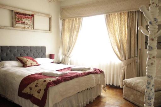 Oriente Hostal - Housity