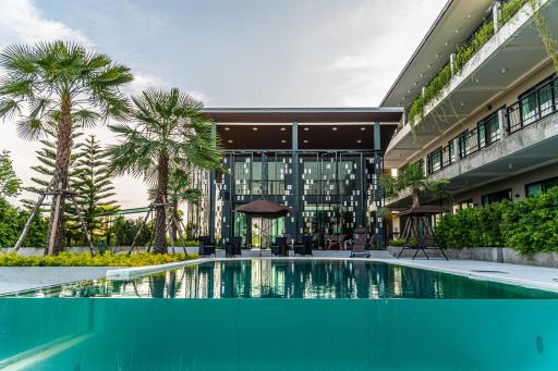 The River Palm Resort - Housity