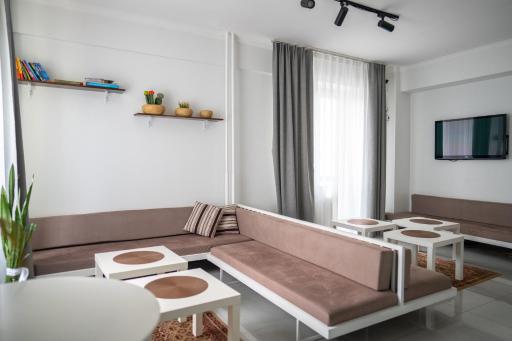 Zaya Hostel - Housity