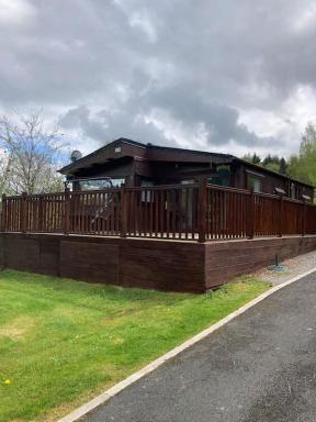 Cwtch Cymru Lodge 7F Caer Beris Holiday Lodge Park - Housity