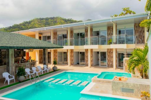 HOTEL PIEDRA VIVA - Housity
