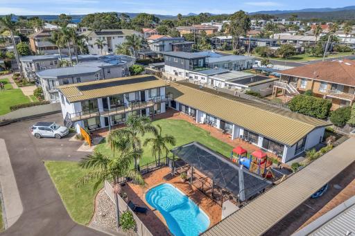 Admirals Lodge - Housity