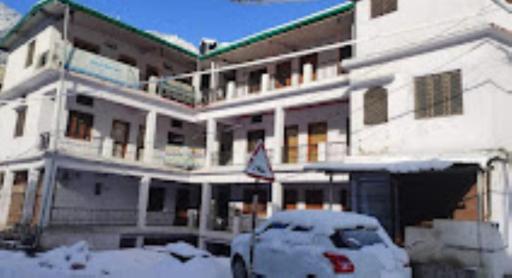 Hotel Rama Palace , Sitapur - Housity