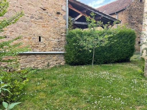 Dependance De Charme Avec Jacuzzi Saint Andr Le - Housity