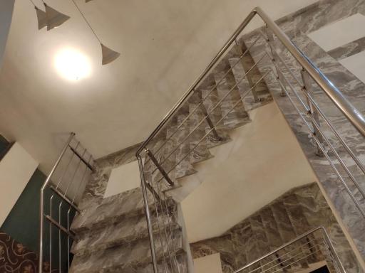 Hotel Luxura - Housity