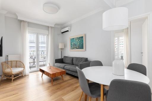 Eclair by halu! Apartments - Housity