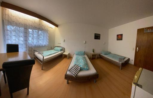 Monteurzimmer - Karlsbad - Housity