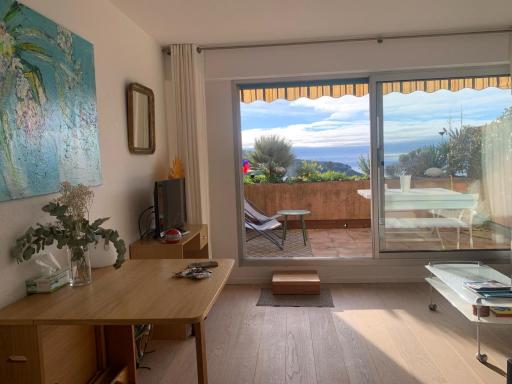 Studio vue mer la turbie - Housity