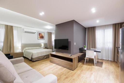 Le Village Flats e Hotel - Housity