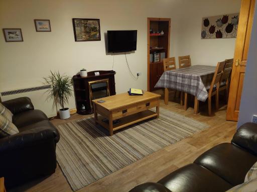 8 Firth Square - Housity