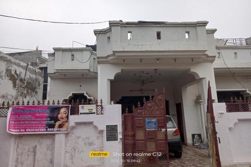 OYO Home Residential Near Munshi Pulia Metro Station - Housity
