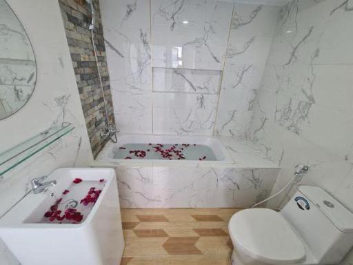 23 HOTEL & RESIDENCE - Housity