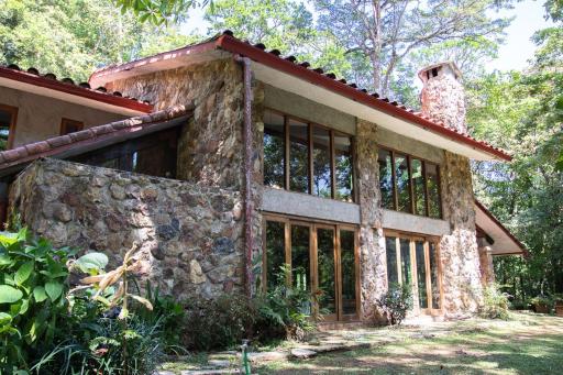 La Perezosa en Cerro Azul - Somos Pet friendly - Housity