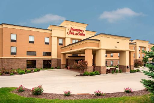 Hampton Inn & Suites Crawfordsville - Hizvo