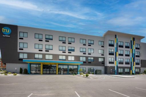 Tru By Hilton Warsaw, In - Housity