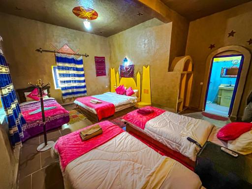 Riad Les Roches Merzouga - Housity