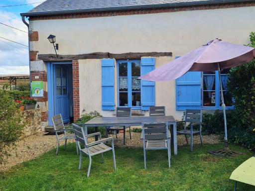 Charmant gîte rénové avec jardin, proche du Val de Loire et du Sancerrois, idéal pour familles - FR-1-590-33 - Housity