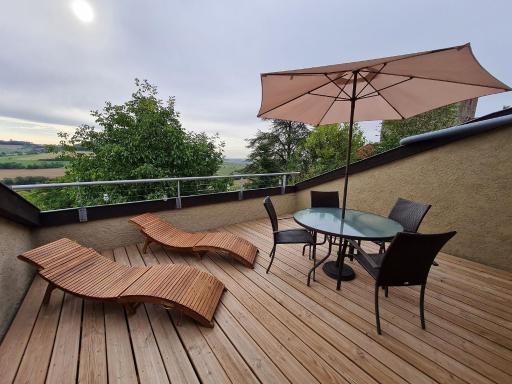 Charme du XVIIe siècle près de Nancy, jardin privé et sentiers balisés - FR-1-584-194 - Housity