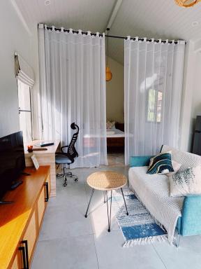 Tropical Crystal Villa - Housity