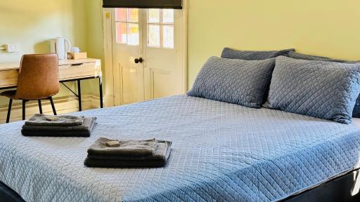 Exchange Hotel Greenbushes - Housity