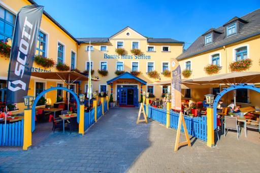 Hotel Erbgericht Buntes Haus - Housity