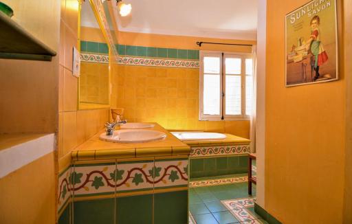 MAS DES MAGNARELLES / UZES / CEVENNES - Housity