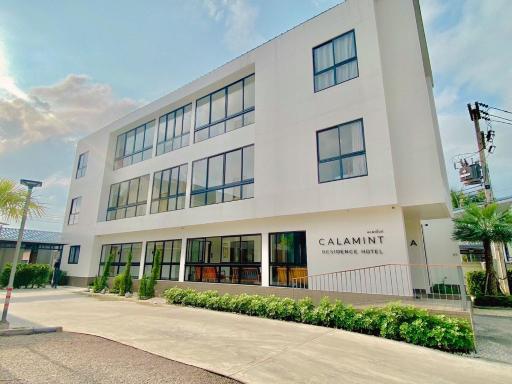 Calamint Residence Hotel ( คาลามิ้นท์) - Housity