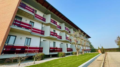 HC Hotel Touring Seniga - Housity