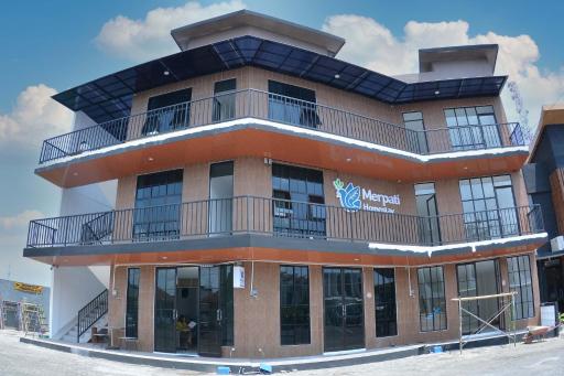 Merpati homestay jember - Housity