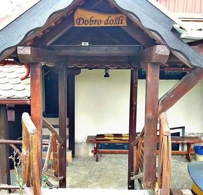 Villa Nature plus JACUZZI - party & holiday house - Housity