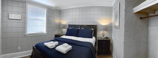 Amazing Cottage - Located on Blue Mile - Close to GSU! - Housity