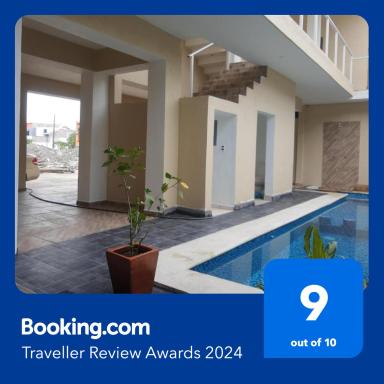 Hotel y Bungalows Bugambilias - Housity