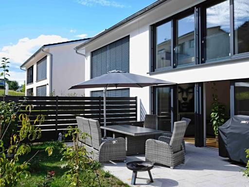 Welcoming house in Bodman-Ludwigshafen with charming garden - Housity