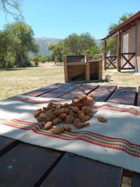 Los Tres Algarrobos - Housity