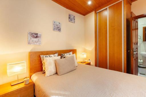 Cosy House near Soengas with Fireplace - Housity