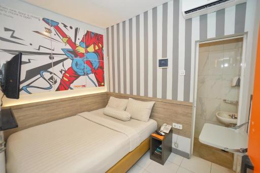 Front One Cabin Tirtonadi Solo - Housity