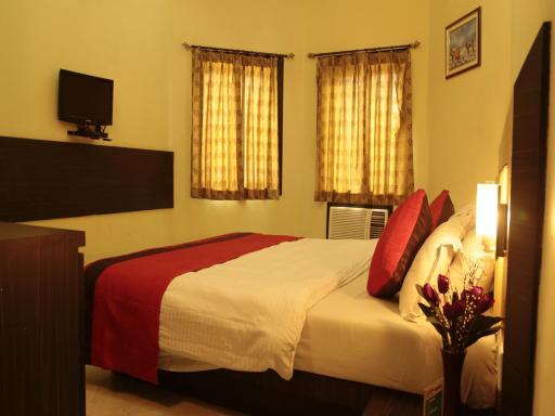 Collection O Hotel Mulberry - Housity