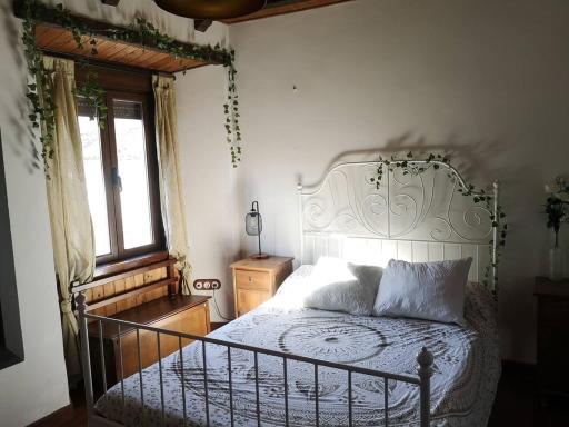 Bright Apartment in Jaen with Terrace - Housity