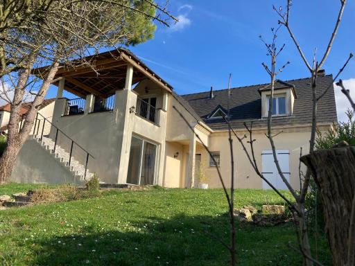 Chambre Quadruple Avec 4 Couchages - Proche Disneyland Paris - Housity