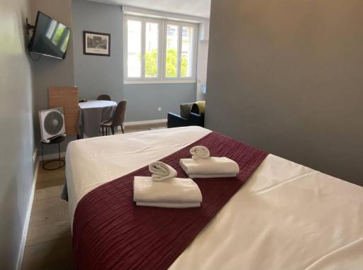 studio BORDEAUX CHARTRONS (3) - Housity